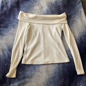 off shoulders, long sleeve